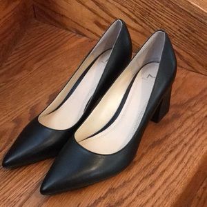 Marc Fisher shoes. Size 7 1/2. Block zala  heel, pointy toe pump. Heel 3 inches.